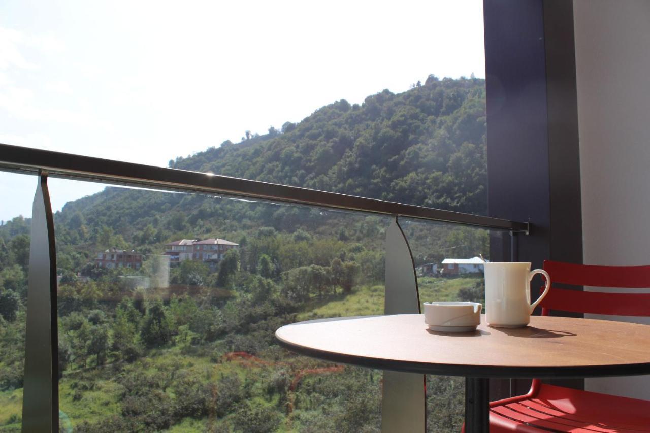 Ramada By Wyndham Giresun Piraziz Hotell Exteriör bild